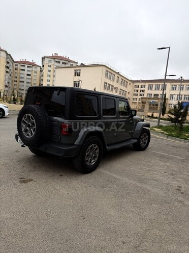 Jeep Wrangler-5