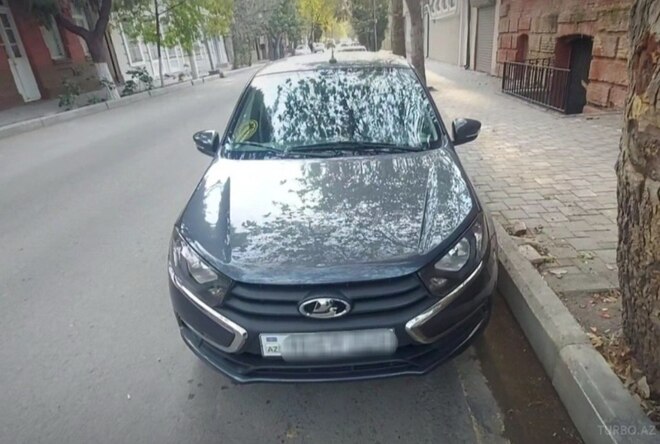 LADA (VAZ) Granta-1