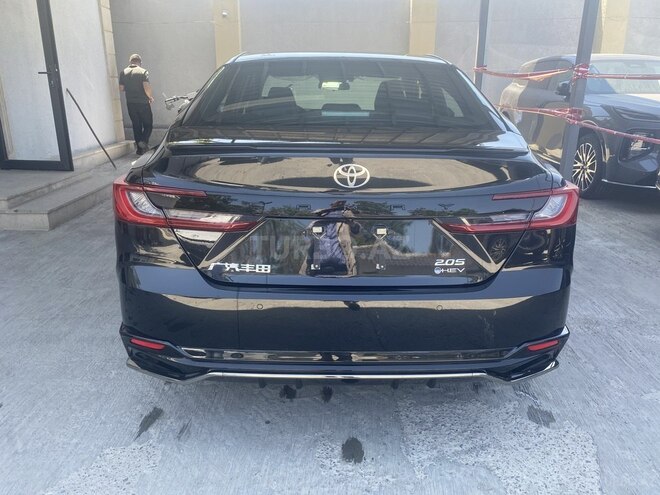 Toyota Camry-2