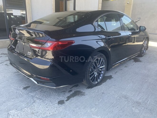 Toyota Camry-4