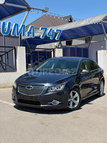 Chevrolet Cruze-1