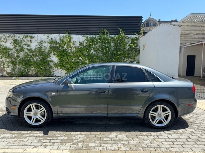 Audi A4-7