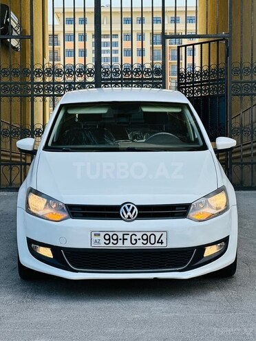 Volkswagen Polo-1