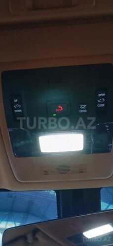 Lexus ES 300h-18