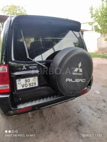 Mitsubishi Pajero-3