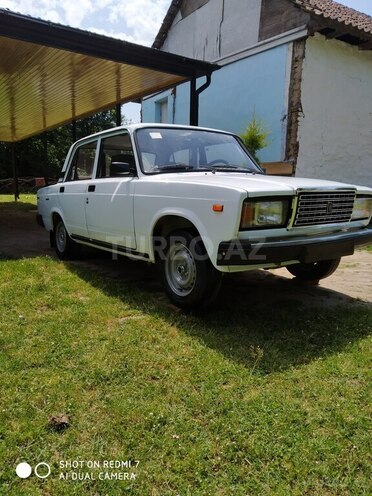 LADA (VAZ) 2107-4