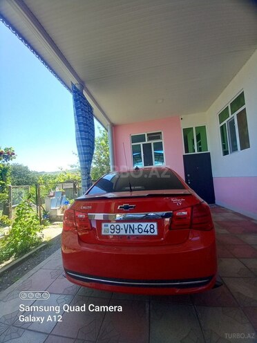 Chevrolet Cruze-10