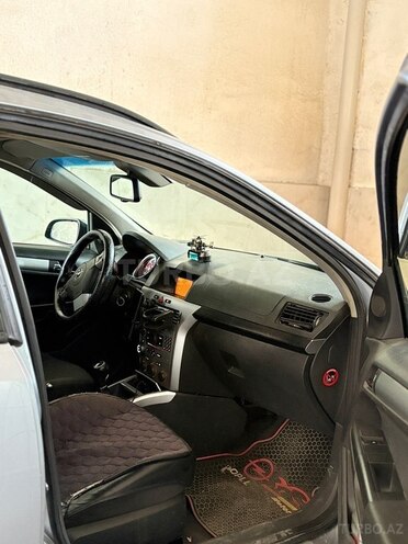 Opel Astra-14