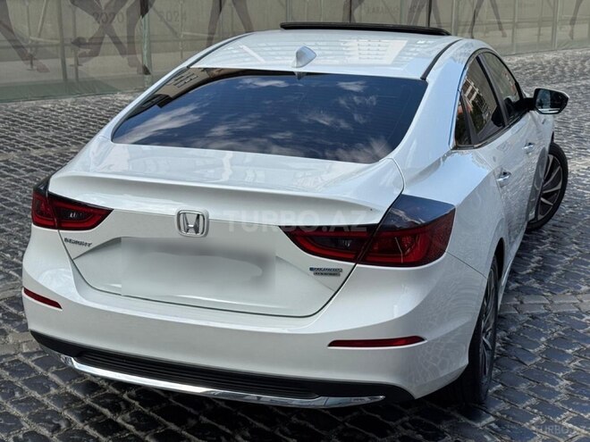 Honda Insight-13