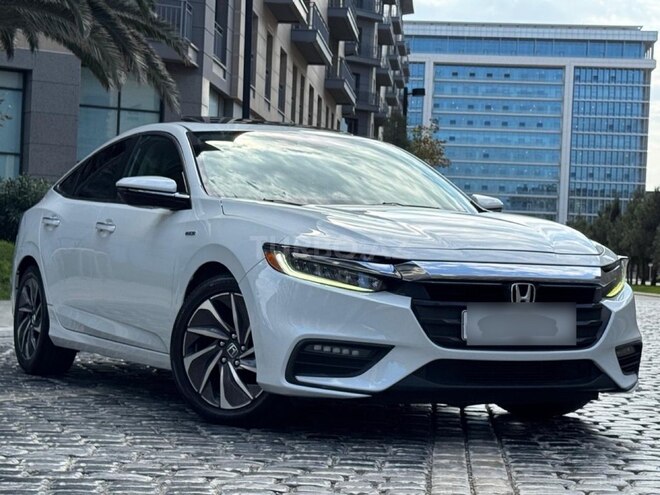Honda Insight-12