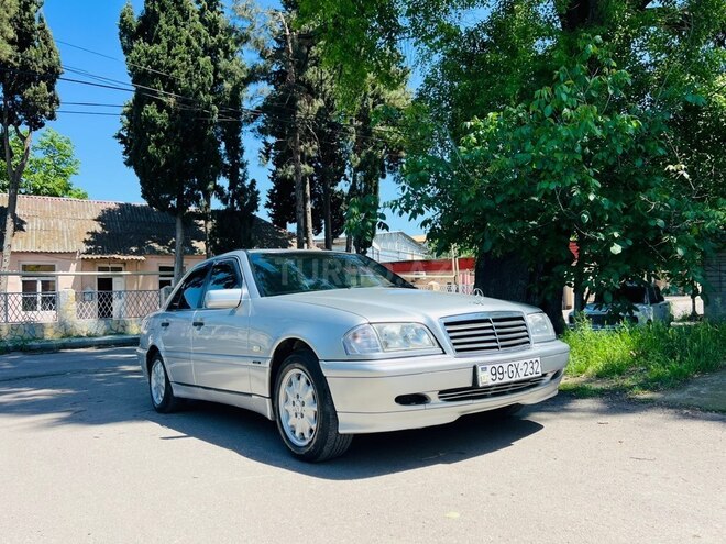 Mercedes C 180-3