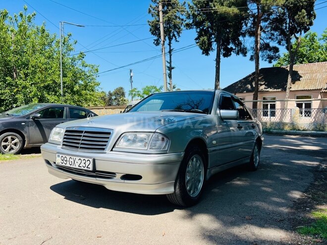 Mercedes C 180-1