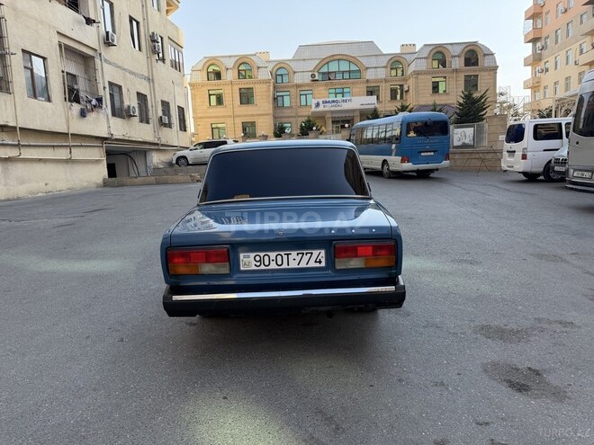 LADA (VAZ) 2107-4