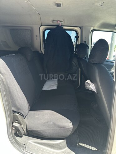 Fiat Doblo-5