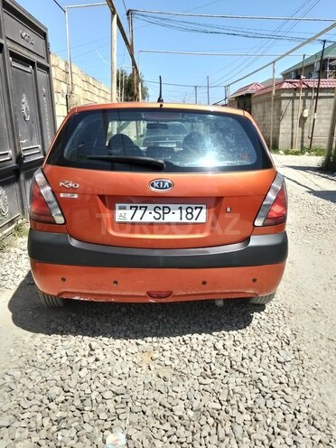 Kia Rio-2