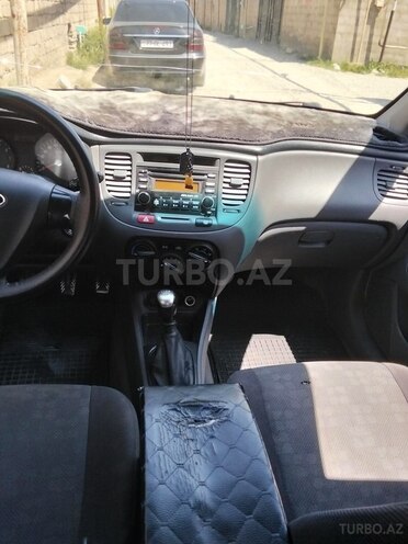 Kia Rio-7