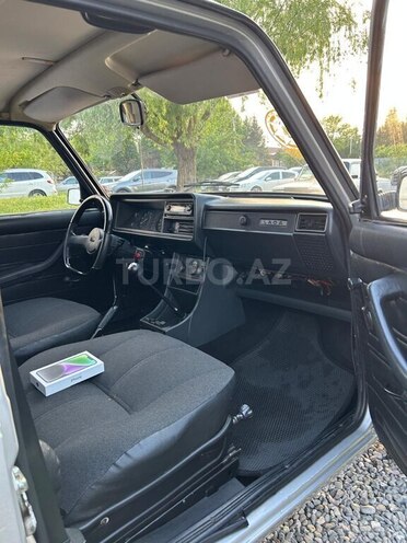 LADA (VAZ) 2107-4