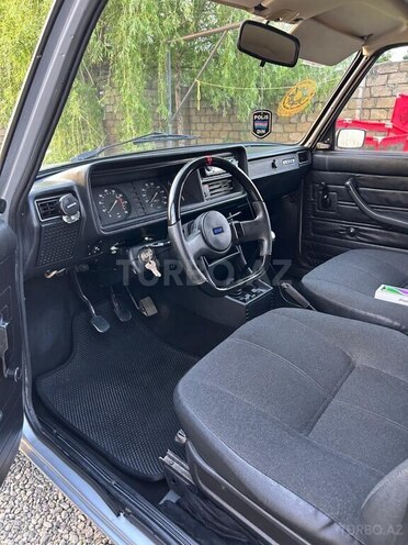 LADA (VAZ) 2107-2