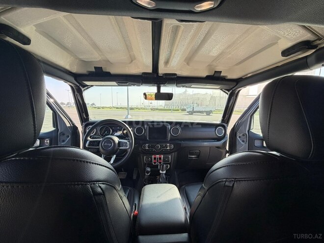 Jeep Wrangler-15