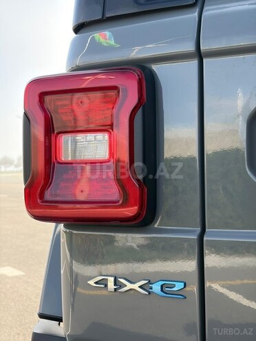 Jeep Wrangler-9