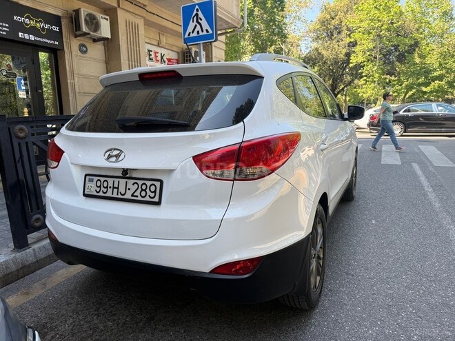 Hyundai ix35-3