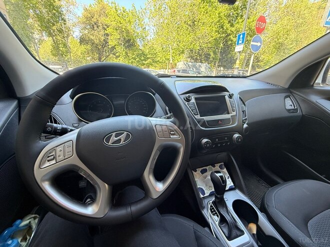 Hyundai ix35-7