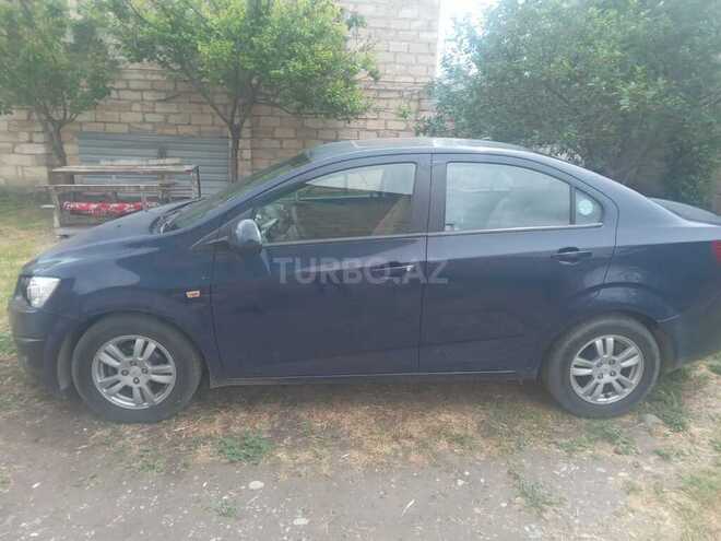 Chevrolet Aveo-4