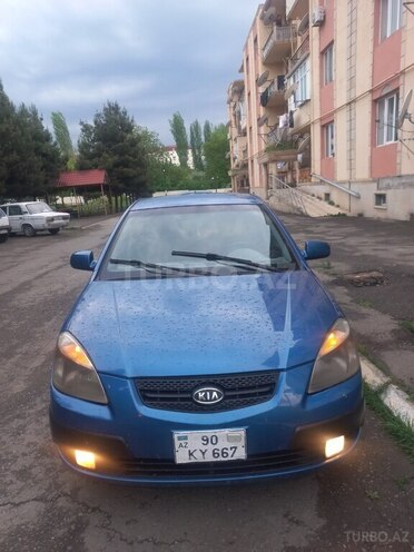 Kia Rio-1