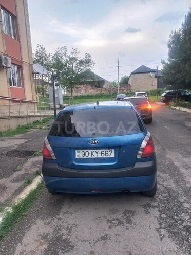 Kia Rio-3