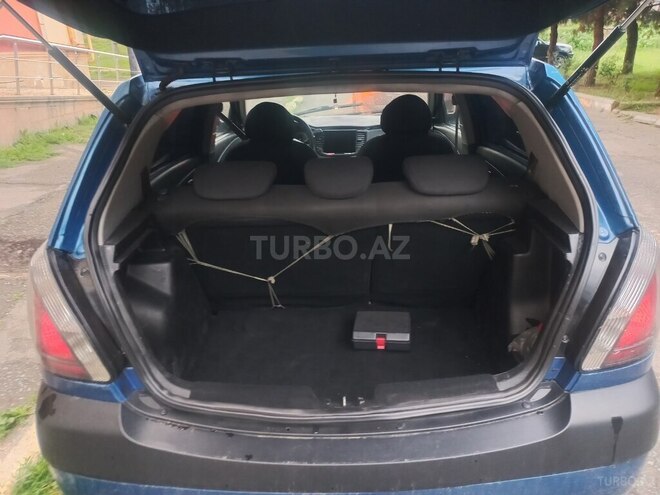 Kia Rio-7