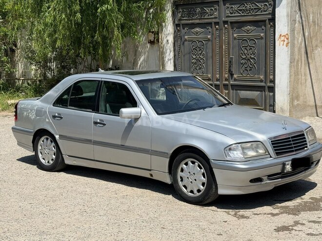 Mercedes C 230-2