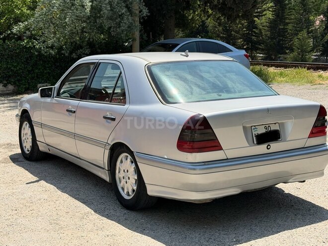 Mercedes C 230-3