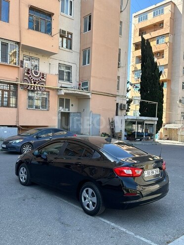 Chevrolet Cruze-6