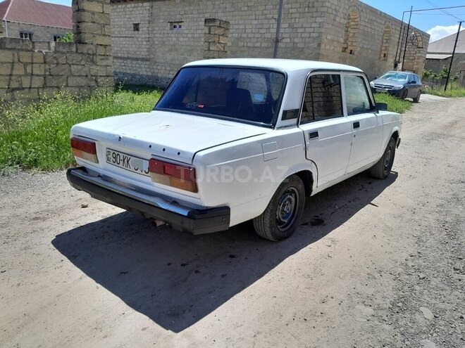 LADA (VAZ) 2107-4