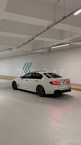 BMW 530-6