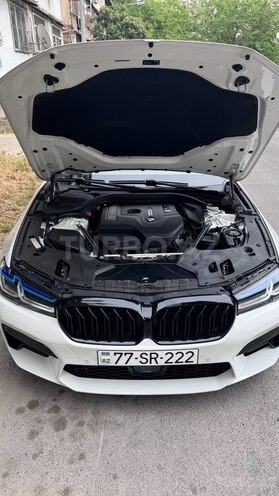 BMW 530-8