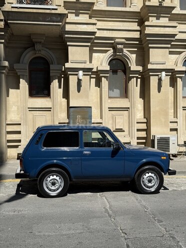 LADA (VAZ) Niva-4