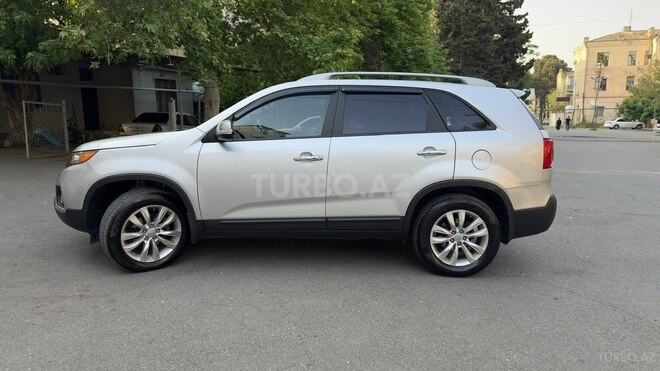 Kia Sorento-4