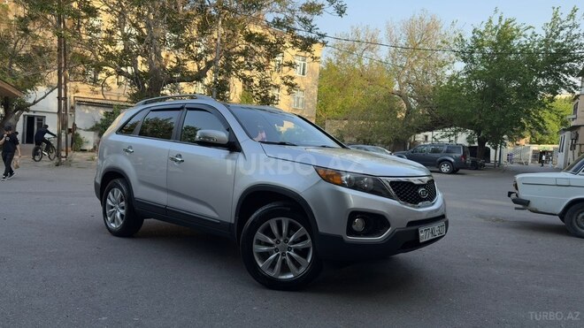 Kia Sorento-2