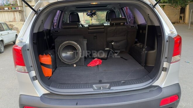 Kia Sorento-8