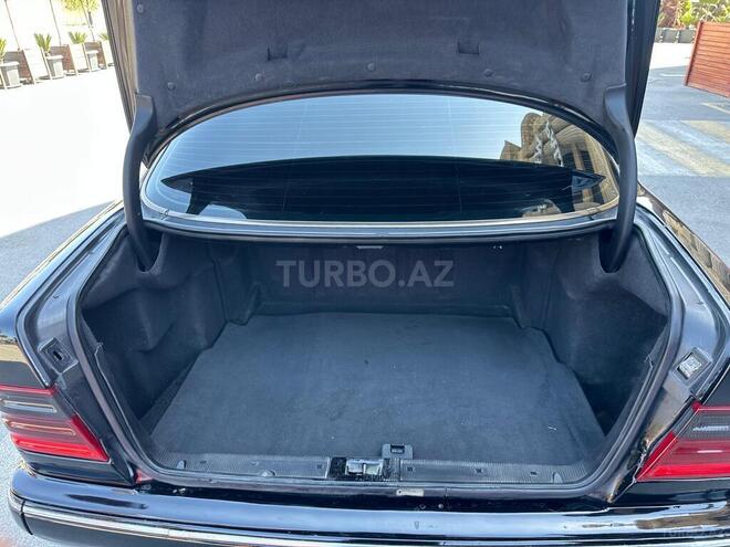 Mercedes E 220-5