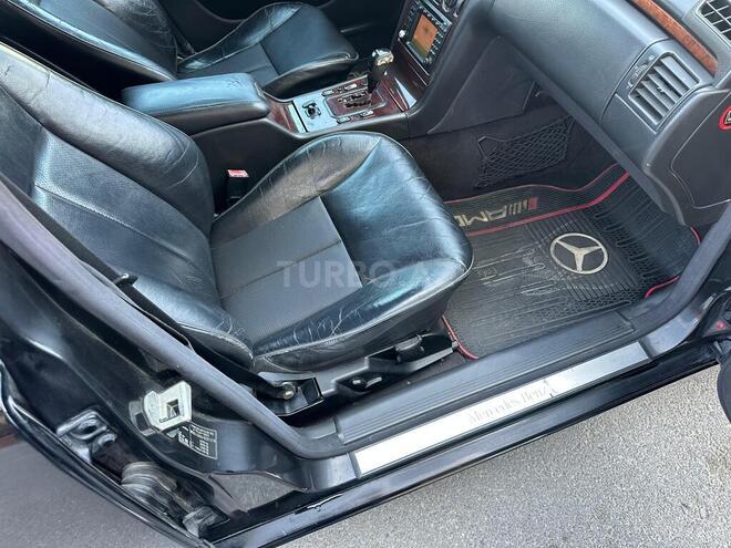 Mercedes E 220-6