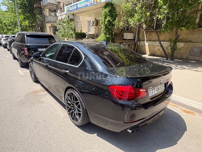 BMW 528-2