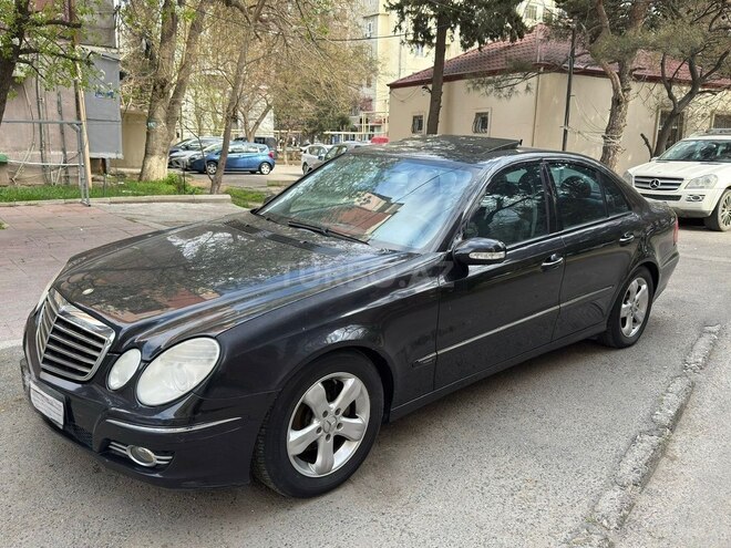 Mercedes E 200-4