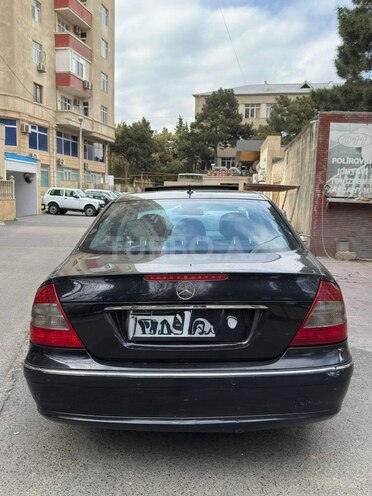 Mercedes E 200-3