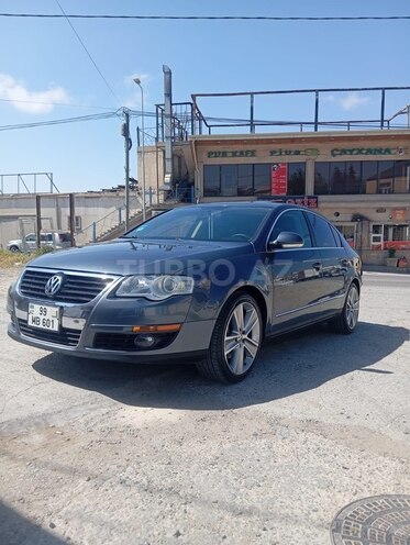 Volkswagen Passat-1