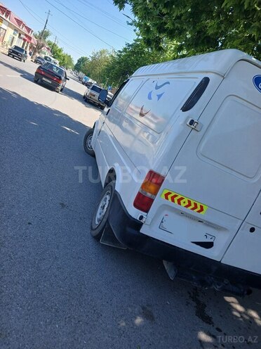 Ford Transit-14
