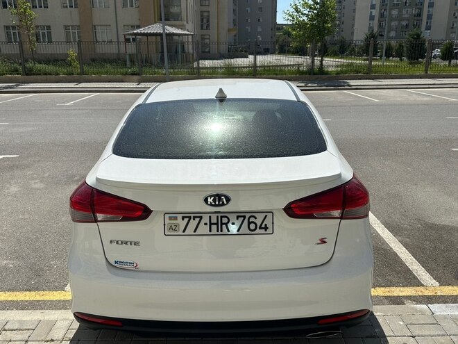 Kia Forte-8