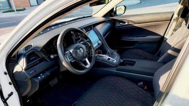 Honda Insight-5
