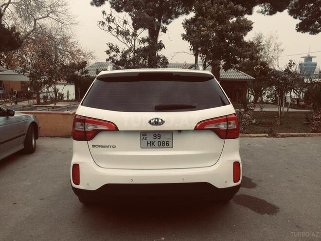 Kia Sorento-5